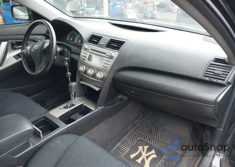 2011 Toyota Camry Se z USA, uszkodzony, nr VIN 4T1BF3EK9BU165443